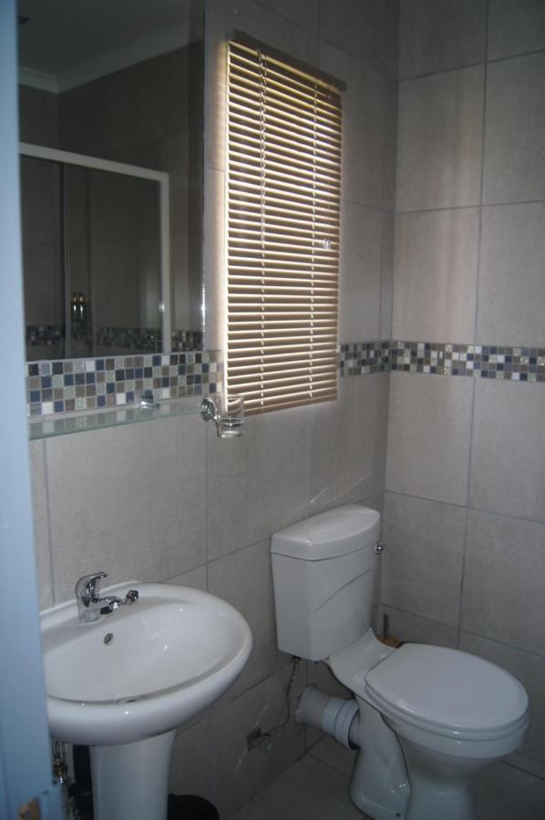 Rhino House With 3 Bedrooms Next To Pilanesberg And Sun City Mogwase エクステリア 写真