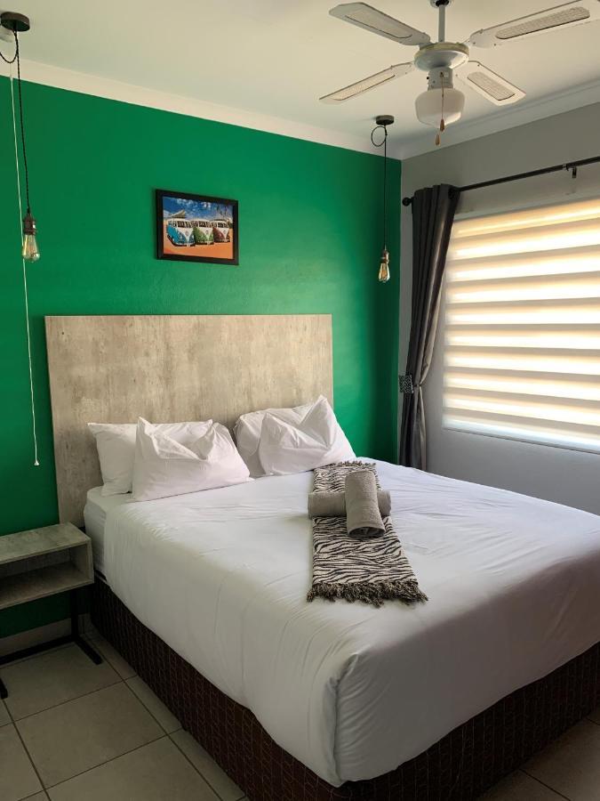 Rhino House With 3 Bedrooms Next To Pilanesberg And Sun City Mogwase エクステリア 写真