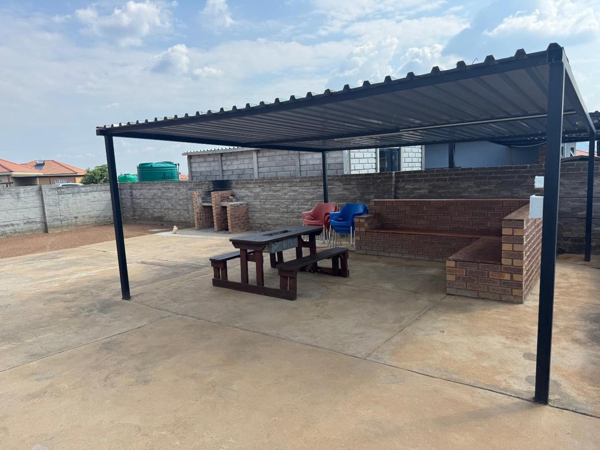 Rhino House With 3 Bedrooms Next To Pilanesberg And Sun City Mogwase エクステリア 写真