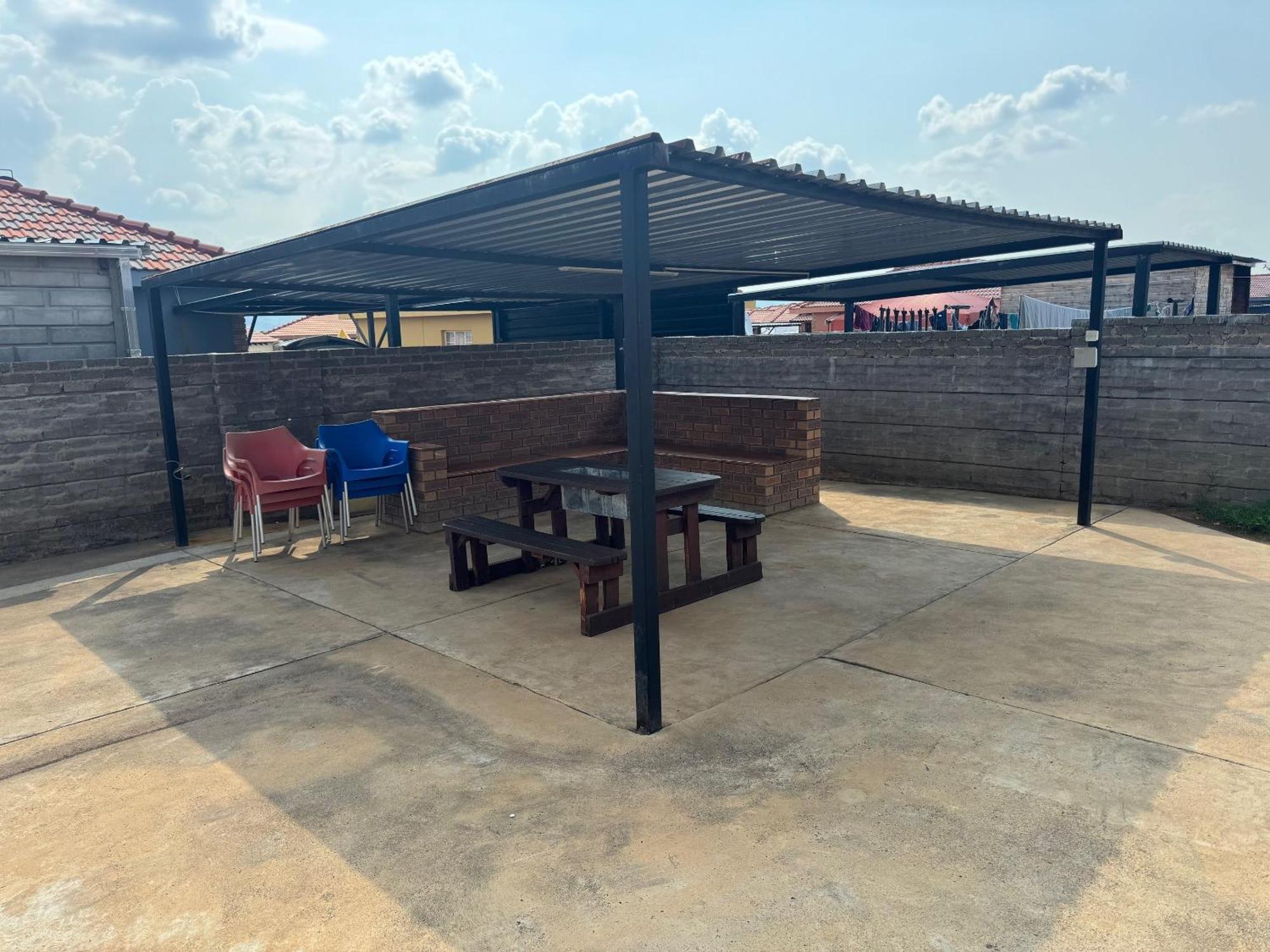 Rhino House With 3 Bedrooms Next To Pilanesberg And Sun City Mogwase エクステリア 写真